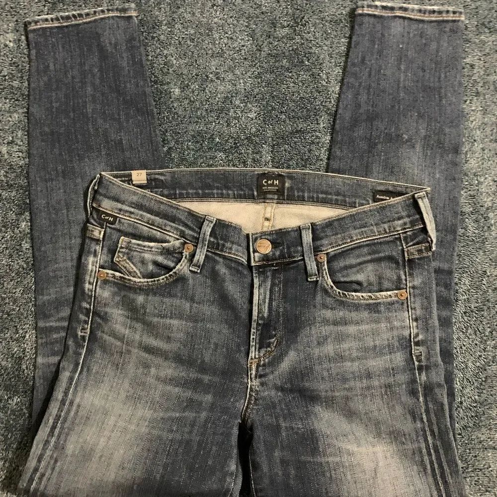 Women's Blue Jeans